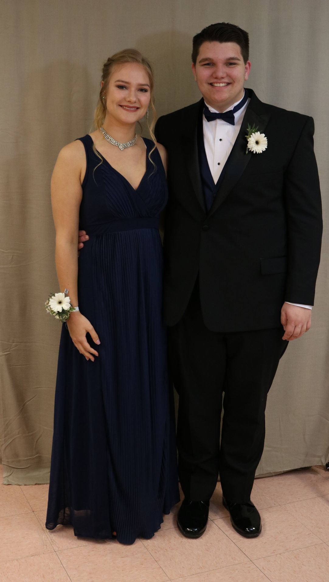 FCHS Prom March 40.JPG